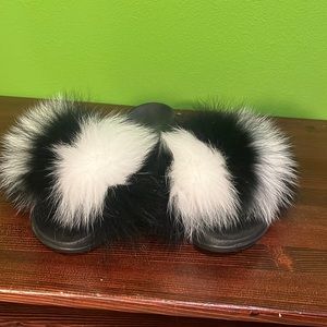 Fluffy rabbit fur slides. Skunk slides!